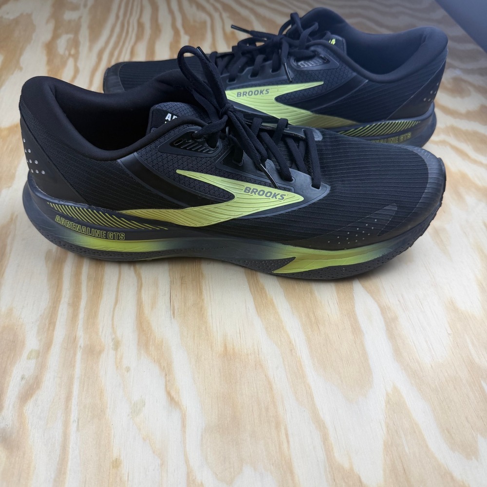 Brooks Adrenaline GTS 23 Weatherized Mens 13 Black Lime Green 1104381D033